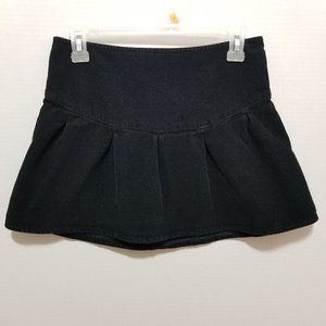 United Colors Of Benetton skirt 38 Italy 2 US corduroy pleated mini back zipper